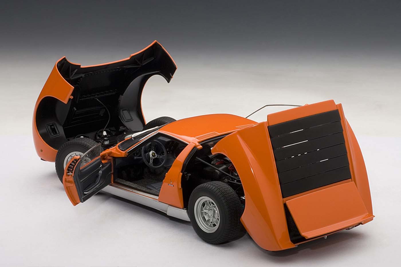 1:18 Lamborghini Miura SV - Orange - AUTOart - 74542