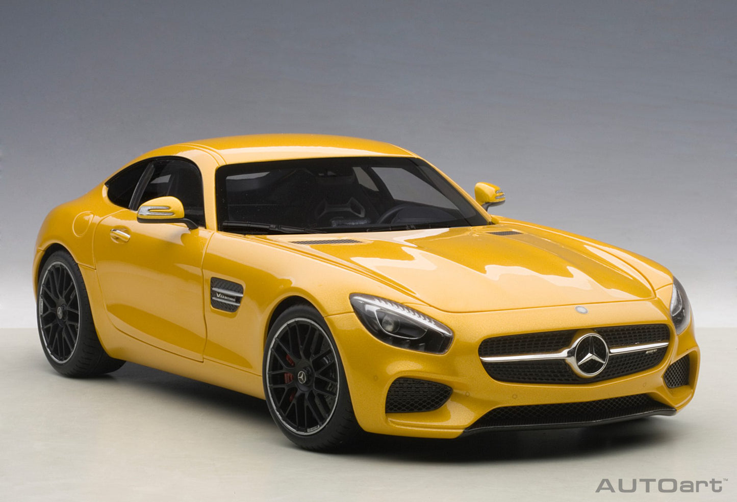 1:18 Mercedes-Benz AMG GT S - Yellow - AUTOart - 76314