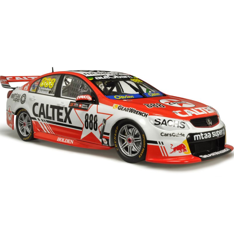 1:18 Holden VF Commodore #888 - Sandown Retro Livery - 2017 - Supercars Championship - Triple Eight Race Engineering - Craig Lowndes - Classic Carlectables - 18653