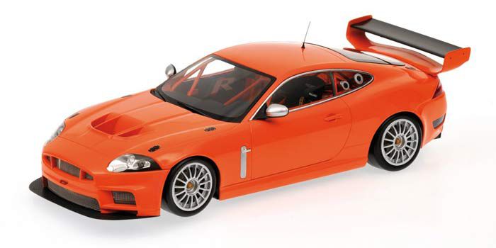 1:18 Jaguar XKR GT3 - 2008 - Orange - Minichamps - 150 081391