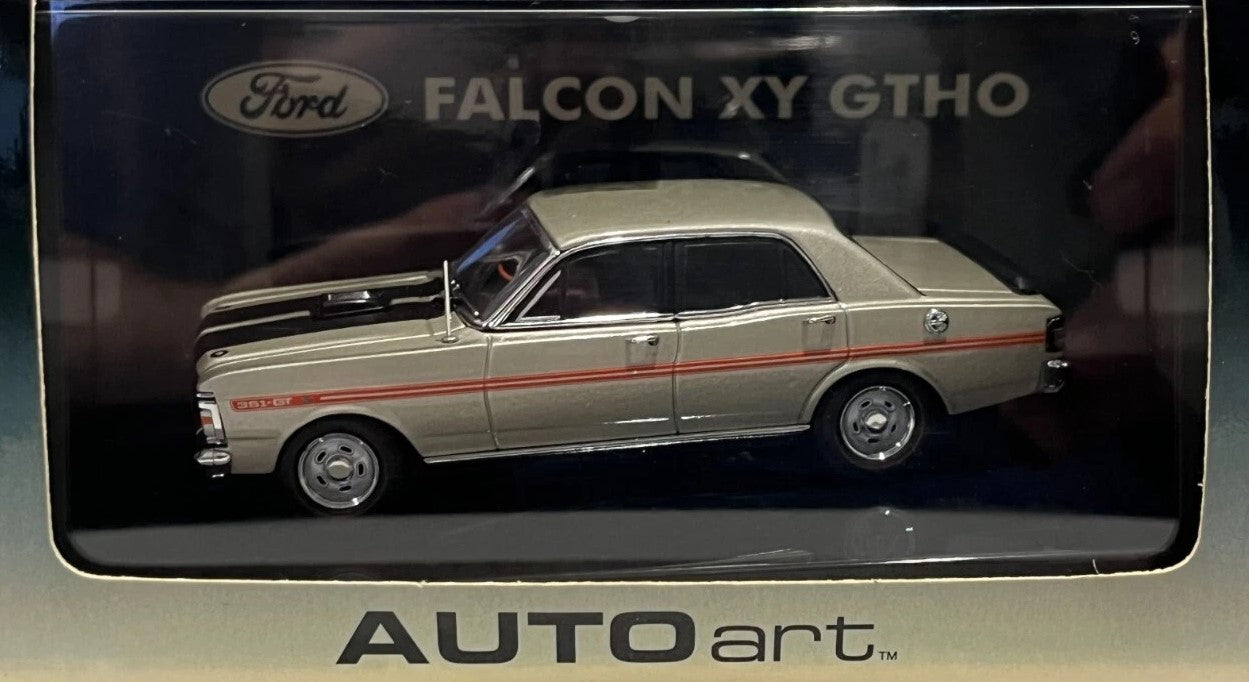 1:43 Ford XY Falcon GTHO Phase III - Quick Silver - AUTOart - 52709