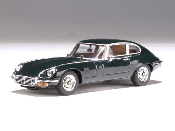 1:43 Jaguar E-Type Coupe Series III V12 - Green - AUTOart - 53782