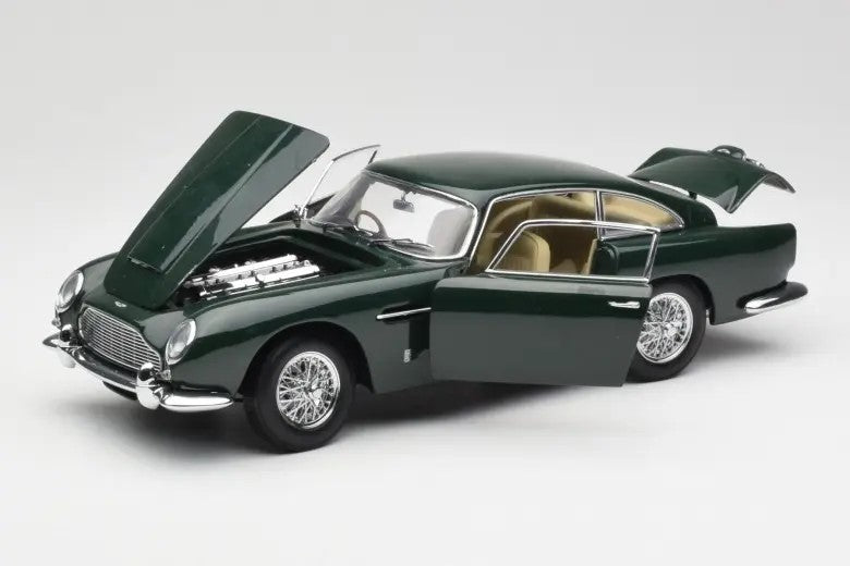1:18 Aston Martin DB5 RHD - Green - AUTOart - 70024