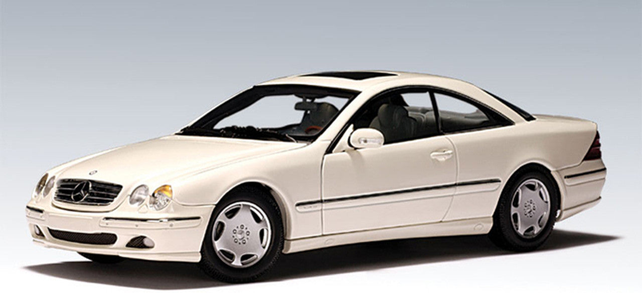 1:18 Mercedes-Benz CL600 - White - AUTOart - 70113