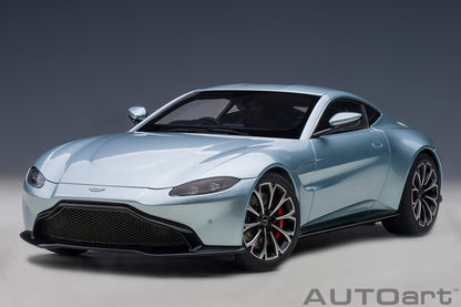 1:18 Aston Martin Vantage - 2019 - Magnetic Silver - AUTOart - 70276