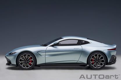 1:18 Aston Martin Vantage - 2019 - Magnetic Silver - AUTOart - 70276