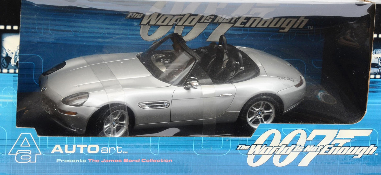 1:18 BMW Z8 James Bond - The World is Not Enough - Silver - AUTOart - 70511