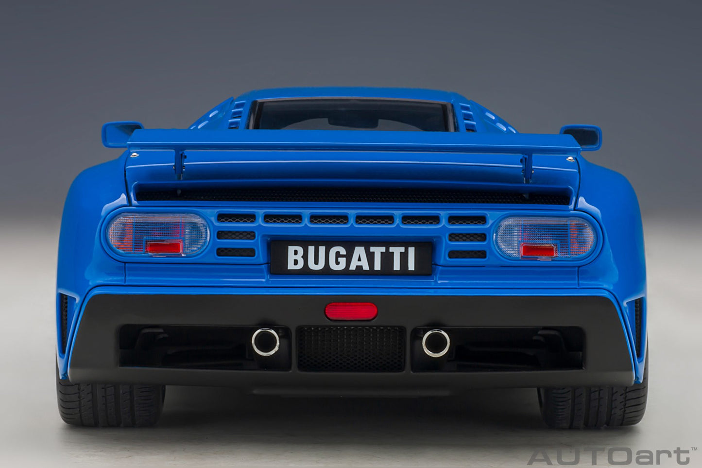 1:18 Bugatti EB110 SS - French Racing Blue - AUTOart - 70917
