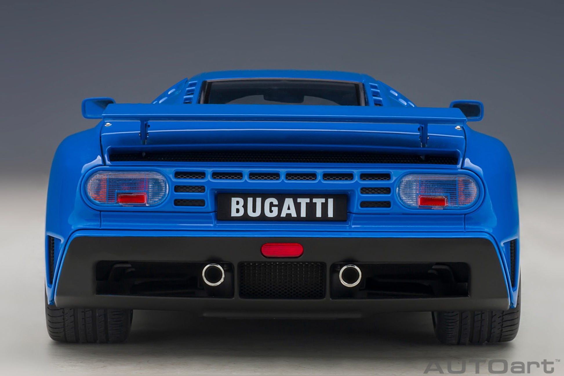 1:18 Bugatti EB110 SS - French Racing Blue - AUTOart - 70917