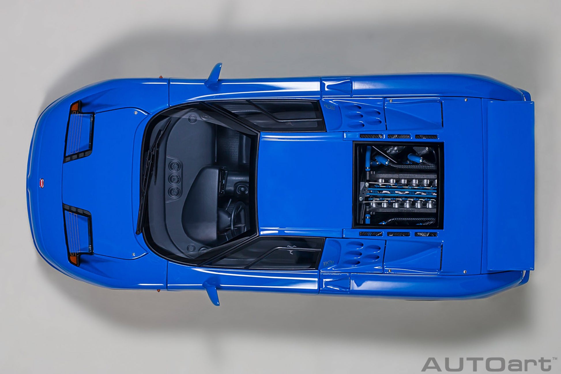 1:18 Bugatti EB110 SS - French Racing Blue - AUTOart - 70917