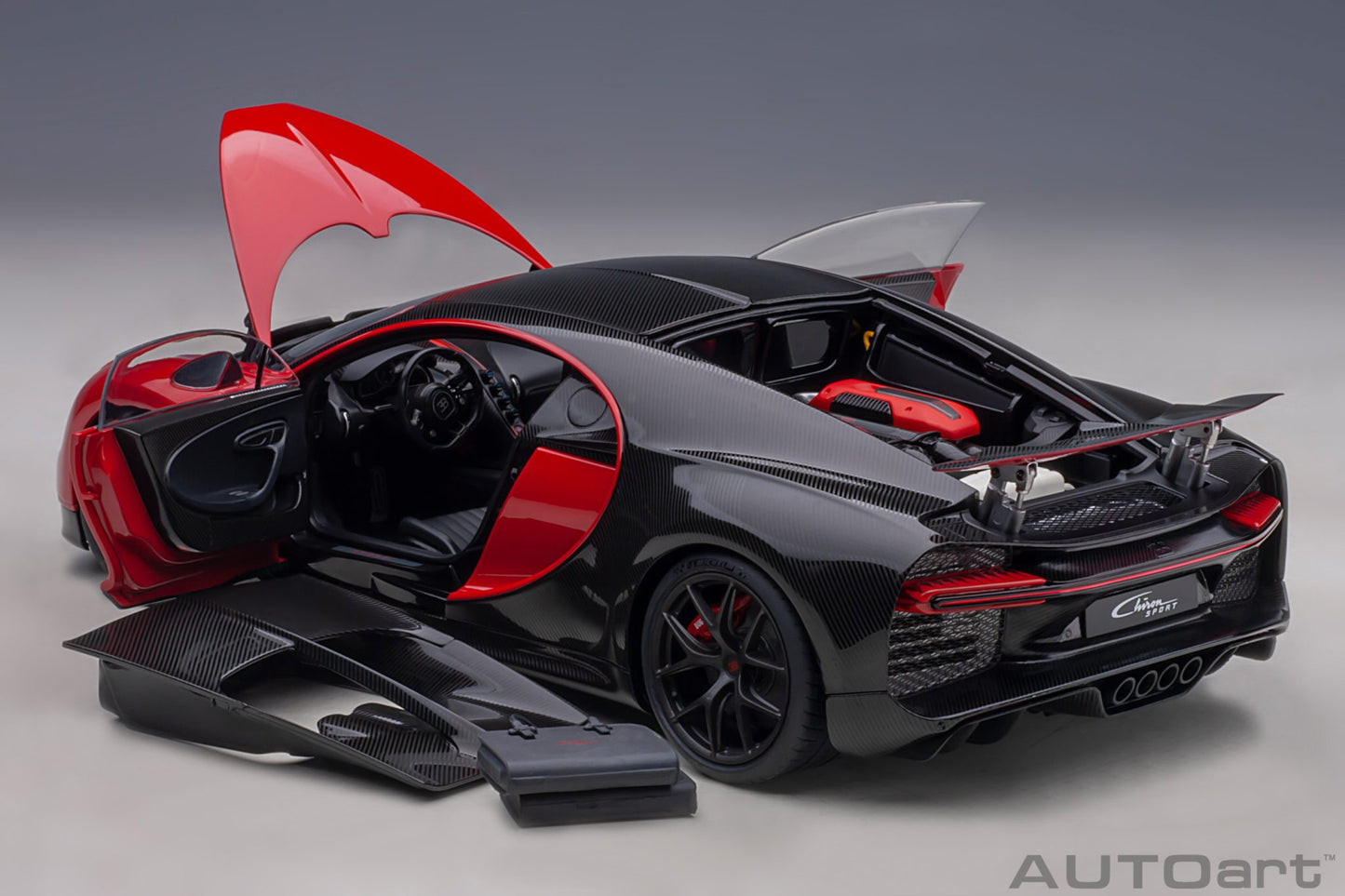 1:18 Bugatti Chiron Sport - 2019 - Italian Red /Carbon - AUTOart - 70996
