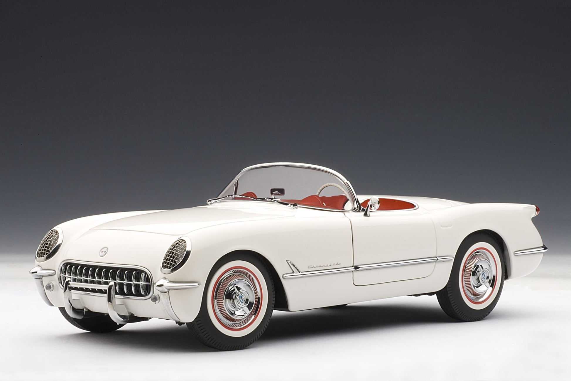 1:18 Chevrolet Corvette - 1953 - Polo White - AUTOart - 71081