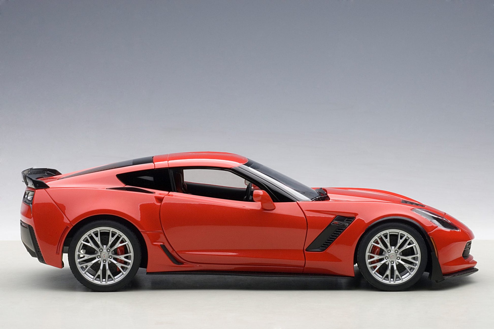 1:18 Chevrolet Corvette C7 Z06 - Torch Red - AUTOart - 71262