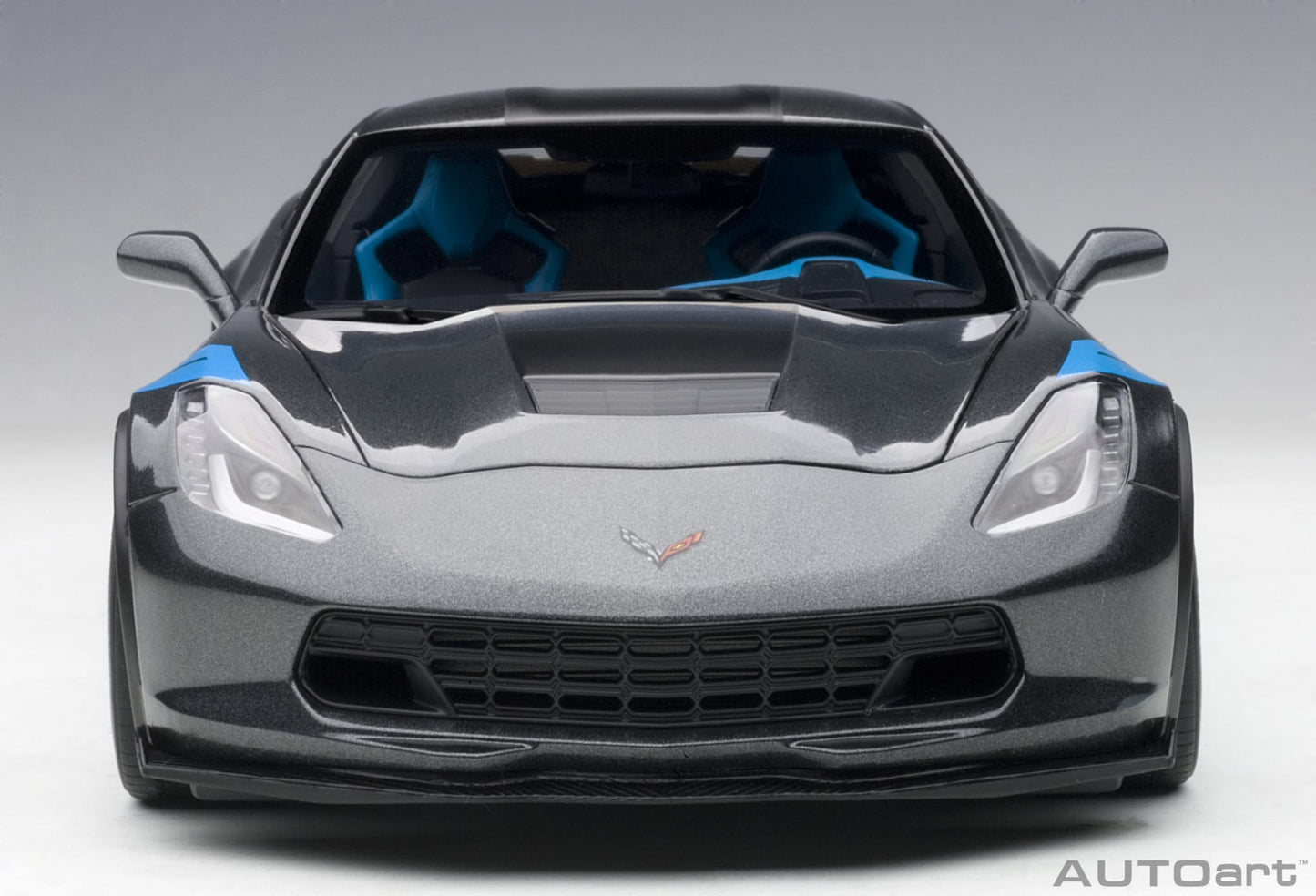 1:18 Chevrolet Corvette Grand Sport - Watkins Glen Grey Metallic /Black Stripes /Blue Fender Hash Marks - AUTOart - 71272