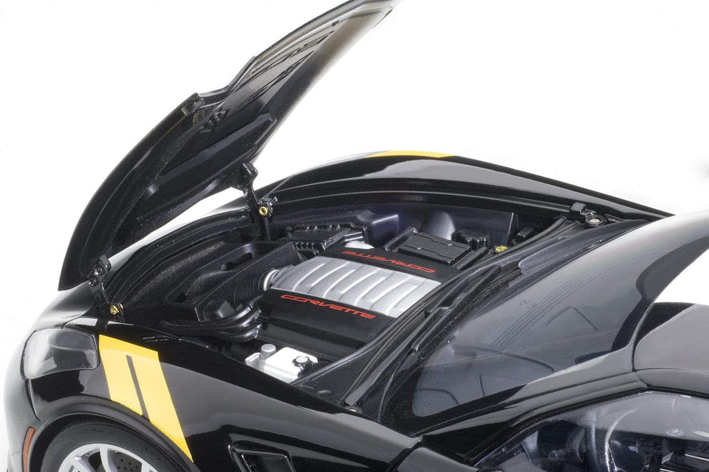 1:18 Chevrolet Corvette Grand Sport - Black /White Stripes /Yellow Fender Hash Marks - AUTOart - 71273