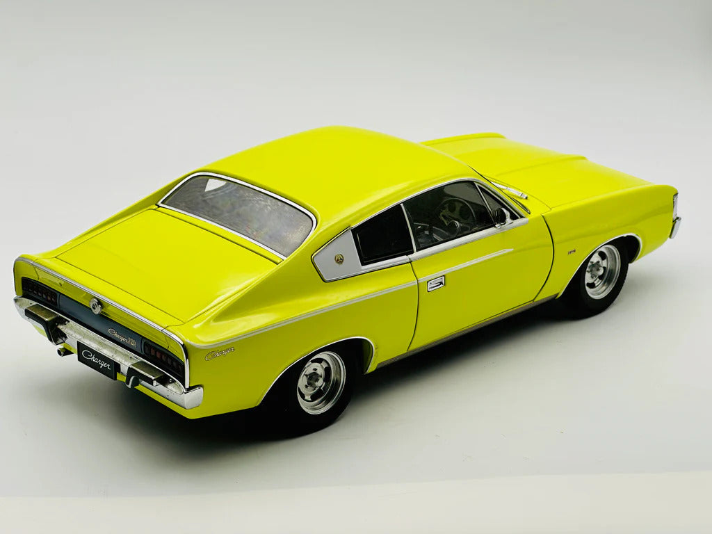 1:18 Chrysler VH Valiant E55 Charger 770 SE - 1972 - Limelight - AUTOart - 71508