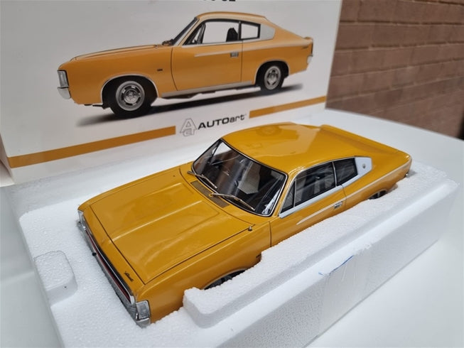 1:18 Chrysler VH Valiant E55 Charger 770 SE - 1972 - Sunfire Metallic - AUTOart - 71509