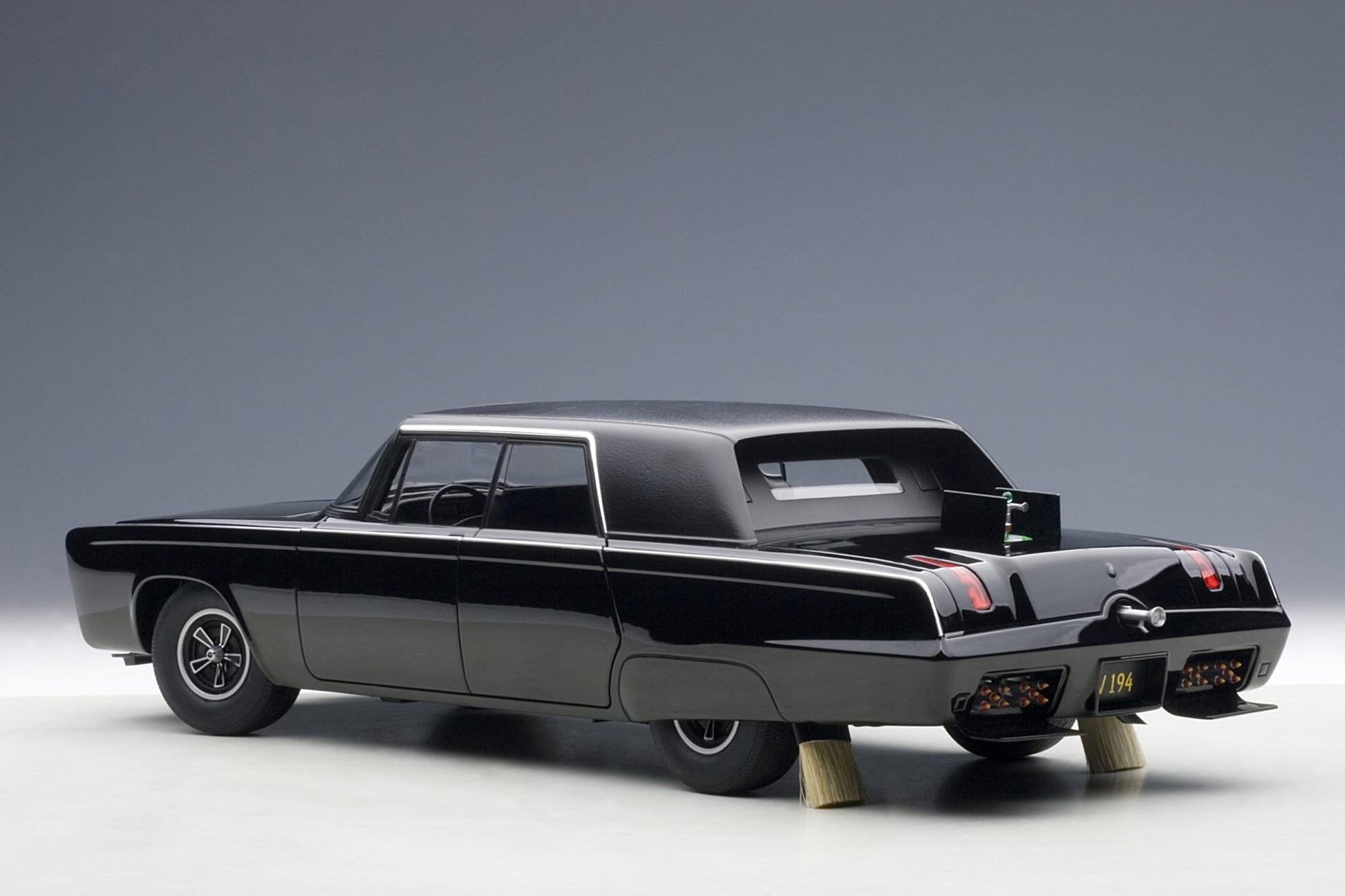 1:18 Imperial Crown - Black Beauty - Green Hornet - TV Series - 1966 - AUTOart - 71546