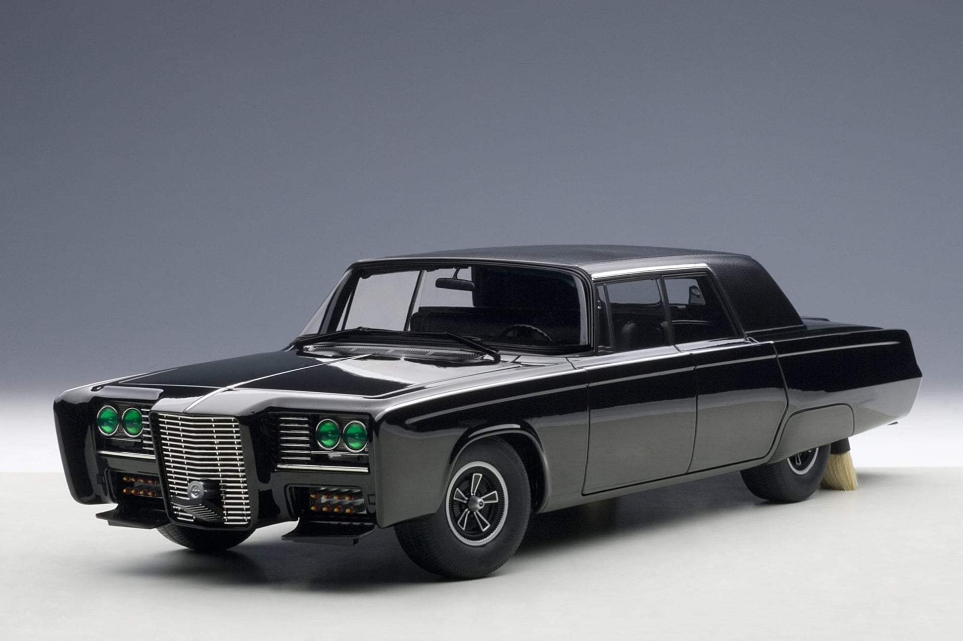1:18 Imperial Crown - Black Beauty - Green Hornet - TV Series - 1966 - AUTOart - 71546