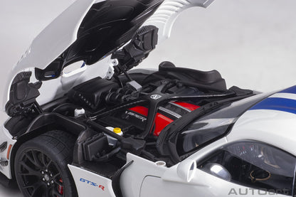 1:18 Dodge Viper GTS-R - Commemorative Edition ACR - 2017 - Pearl White w/Blue Stripes - AUTOart - 71731