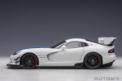 1:18 Dodge Viper GTS-R - Commemorative Edition ACR - 2017 - Pearl White w/Blue Stripes - AUTOart - 71731