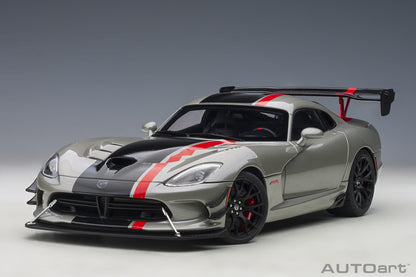 1:18 Dodge Viper ACR - 2017 - Billet Silver Metallic w/Black Stripes - AUTOart - 71733