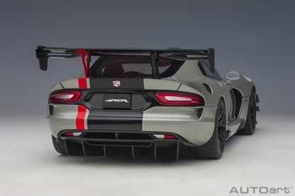 1:18 Dodge Viper ACR - 2017 - Billet Silver Metallic w/Black Stripes - AUTOart - 71733