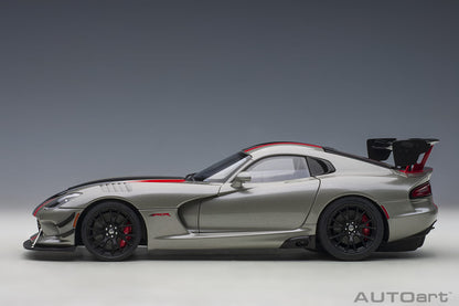 1:18 Dodge Viper ACR - 2017 - Billet Silver Metallic w/Black Stripes - AUTOart - 71733