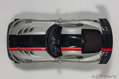 1:18 Dodge Viper ACR - 2017 - Billet Silver Metallic w/Black Stripes - AUTOart - 71733