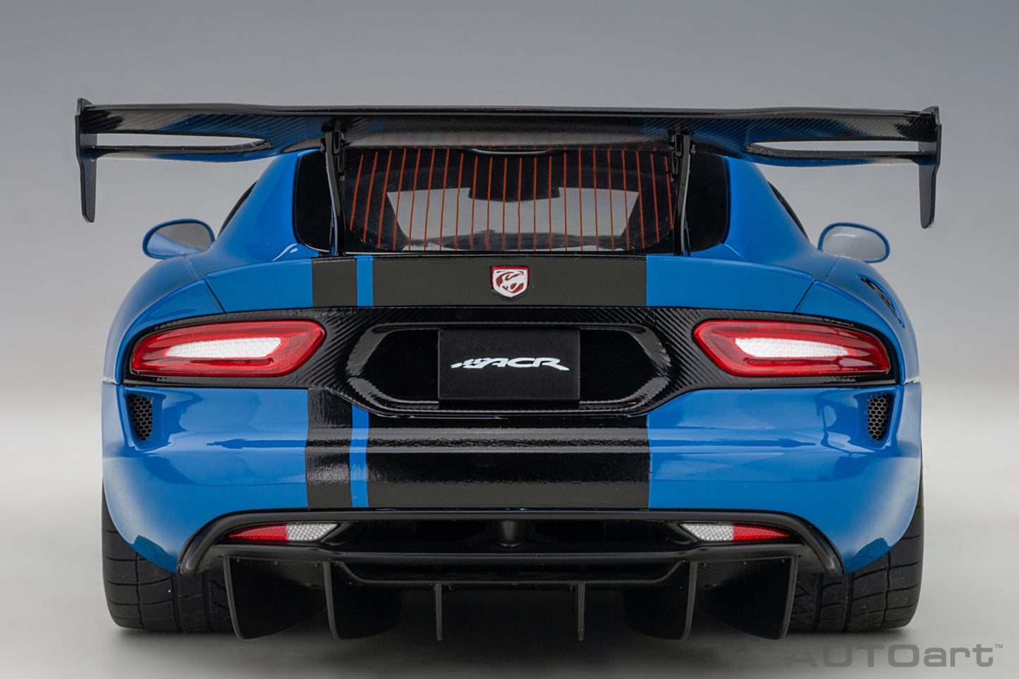 1:18 Dodge Viper ACR - 2017 - Competition Blue w/Black Stripes - AUTOart - 71734