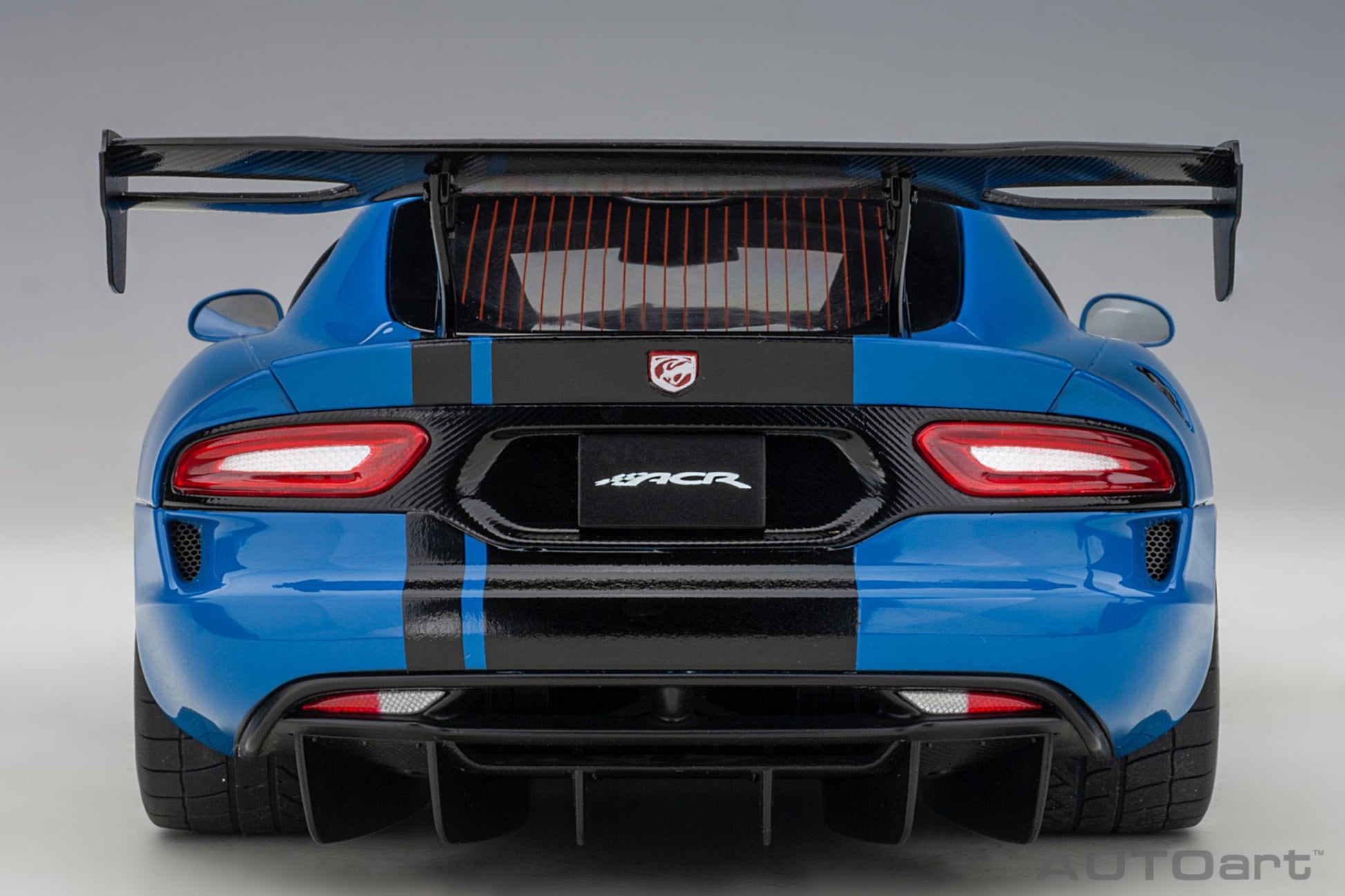 1:18 Dodge Viper ACR - 2017 - Competition Blue w/Black Stripes - AUTOart - 71734