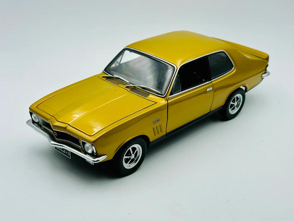 1:18 Holden LJ Torana GTR XU-1 - 1972 - Sunburst Metallic - AUTOart - 72576