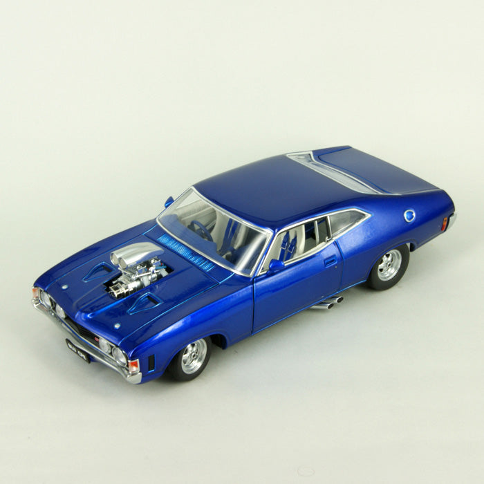 1:18 Ford XA Falcon GT Hardtop - Candy Apple Blue - AUTOart - 72740