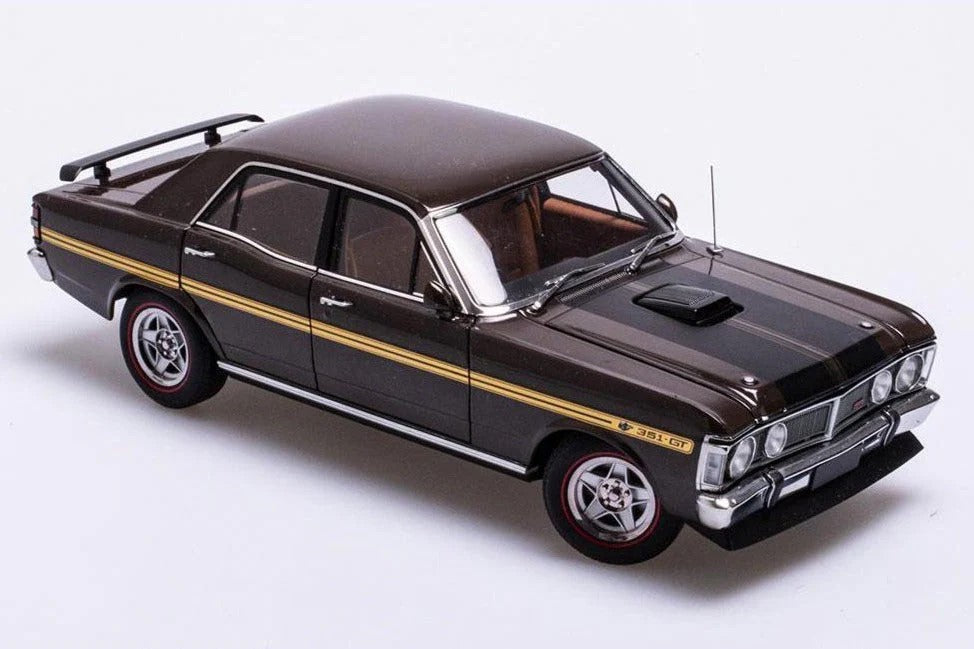 1:18 Ford XY Falcon GTHO Phase III - Royal Umber - AUTOart - 72755