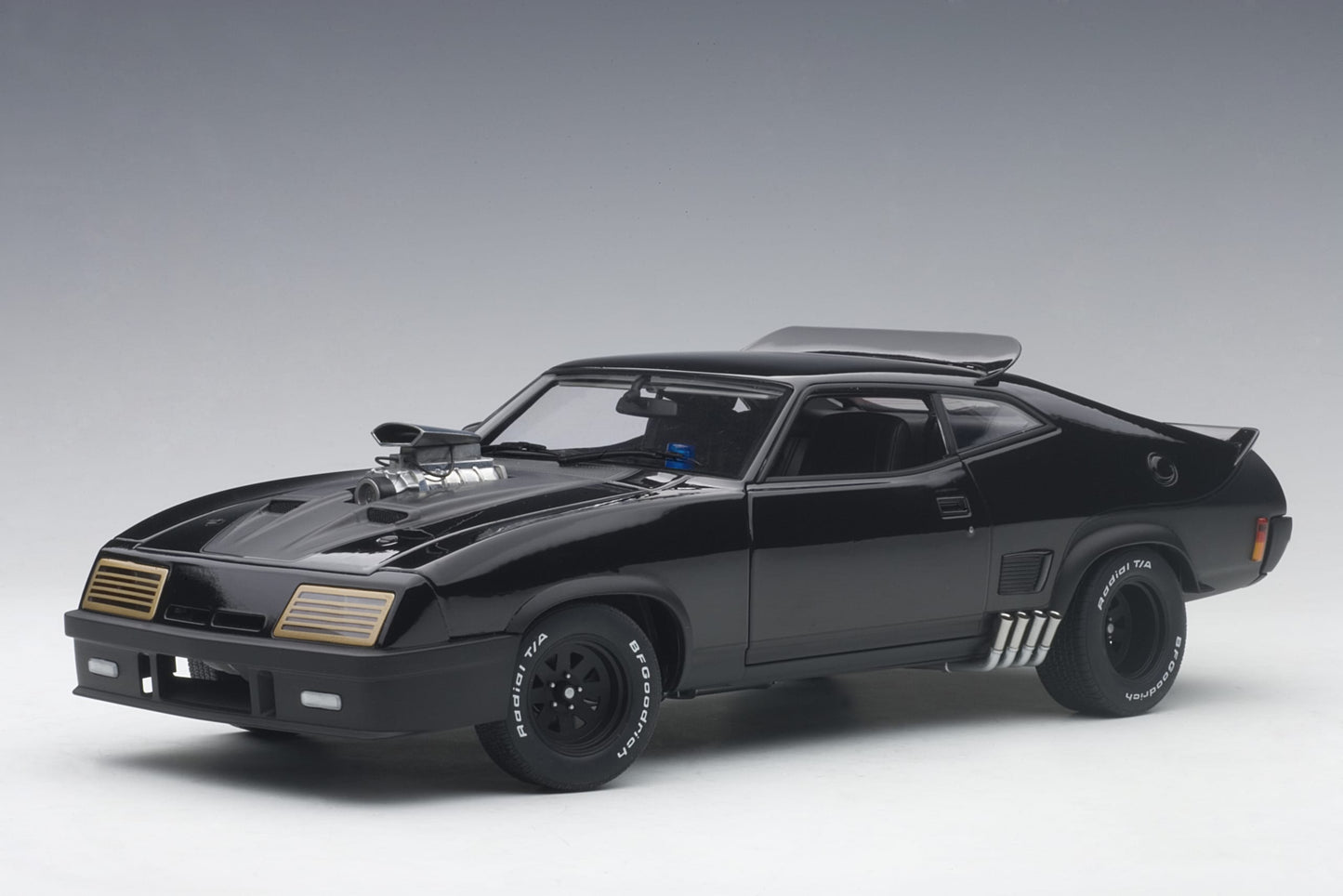 1:18 Ford XB Falcon Tuned Version - Black Interceptor - AUTOart - 72775