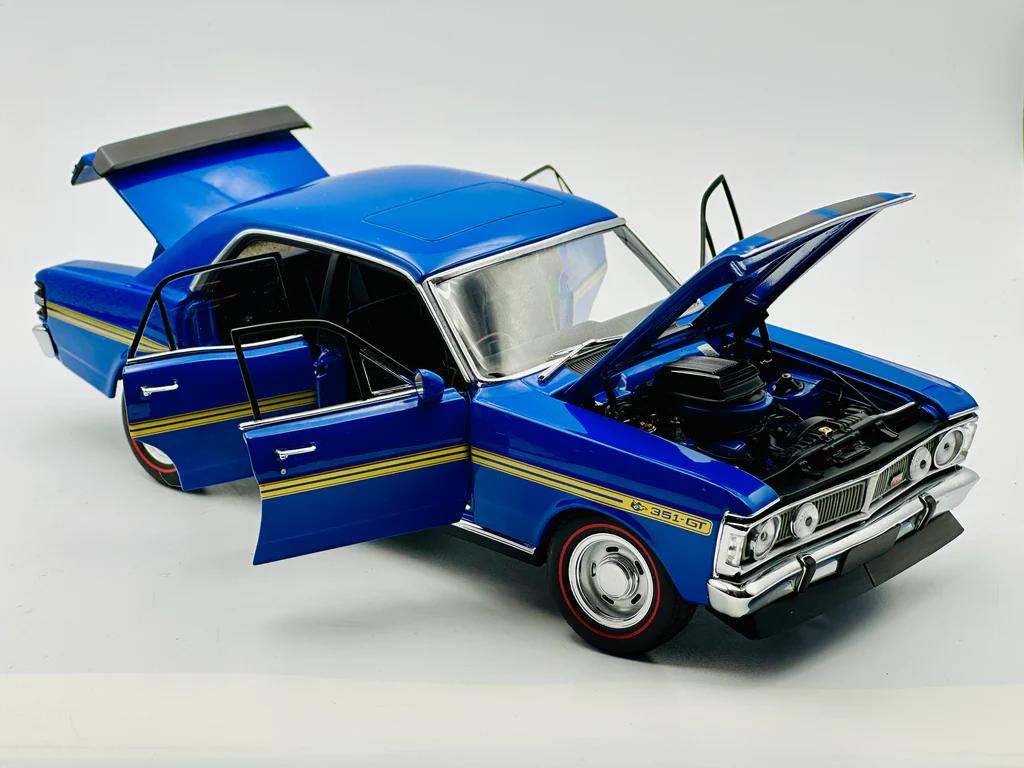 1:18 Ford XY Falcon GTHO Phase III - Rothmans Blue - AUTOart - 72777
