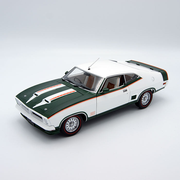 1:18 Ford XB Falcon - John Goss Special McLeod Ford Horn Car - Emerald Fire over Polar White - AUTOart - 72886