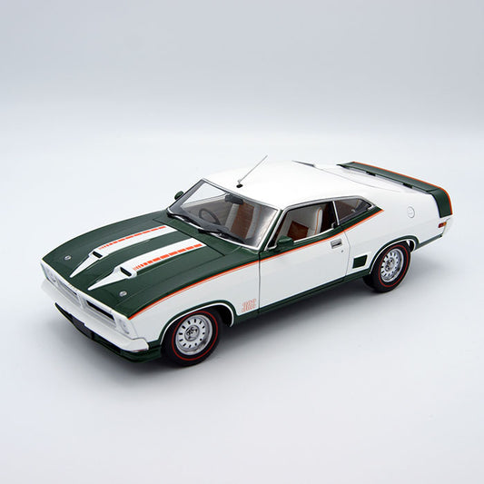 1:18 Ford XB Falcon - John Goss Special McLeod Ford Horn Car - Emerald Fire over Polar White - AUTOart - 72886