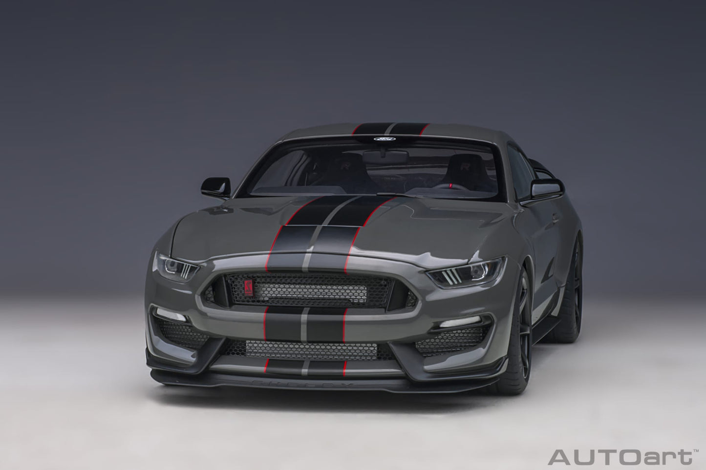 1:18 Ford Shelby GT-350R - Lead Foot Grey w/Black Stripes - AUTOart - 72930
