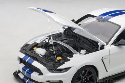 1:18 Ford Shelby GT-350R - Oxford White w/Lightning Blue Stripes - AUTOart - 72931