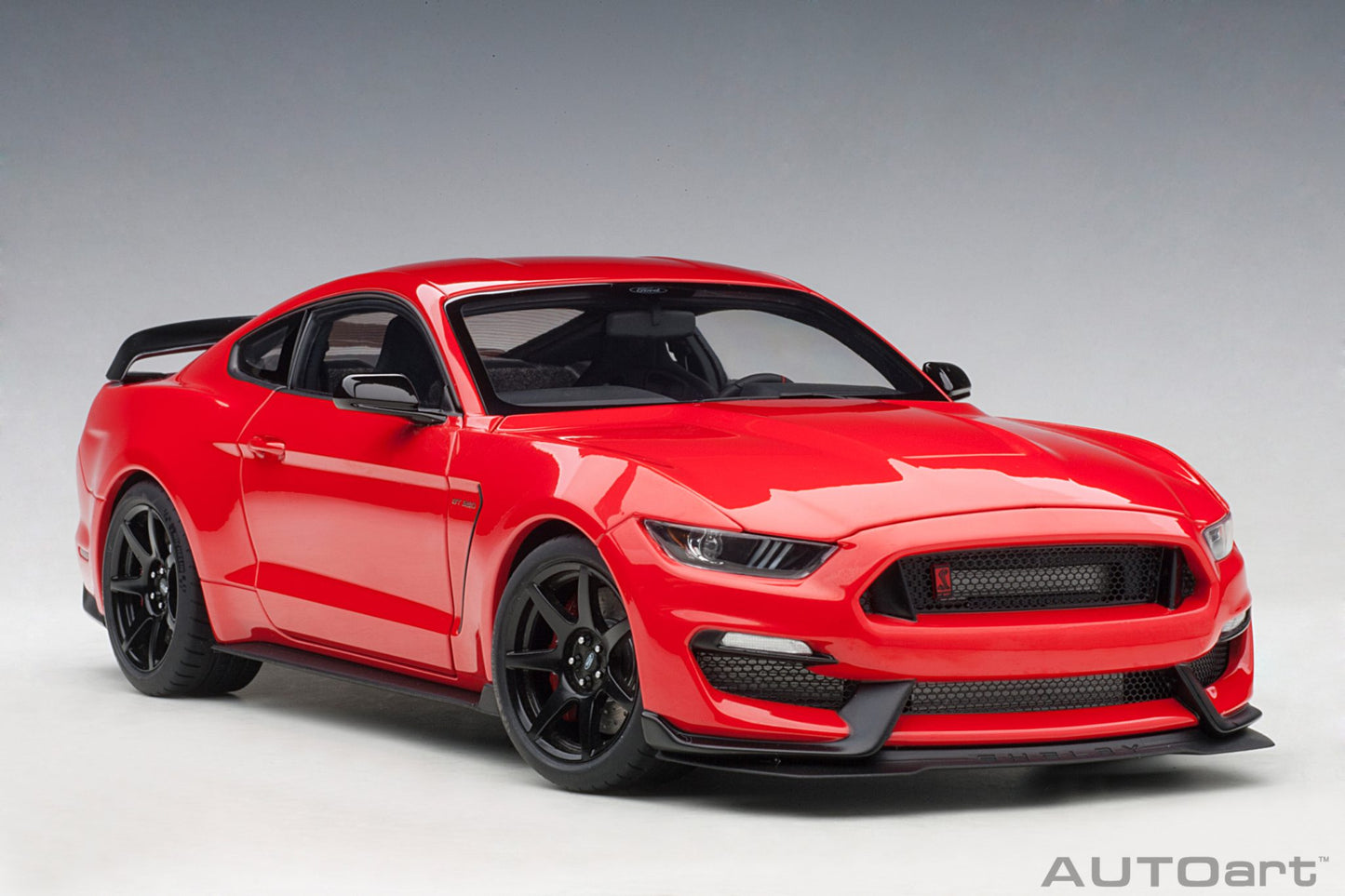 1:18 Ford Shelby GT-350R - Race Red - AUTOart - 72935