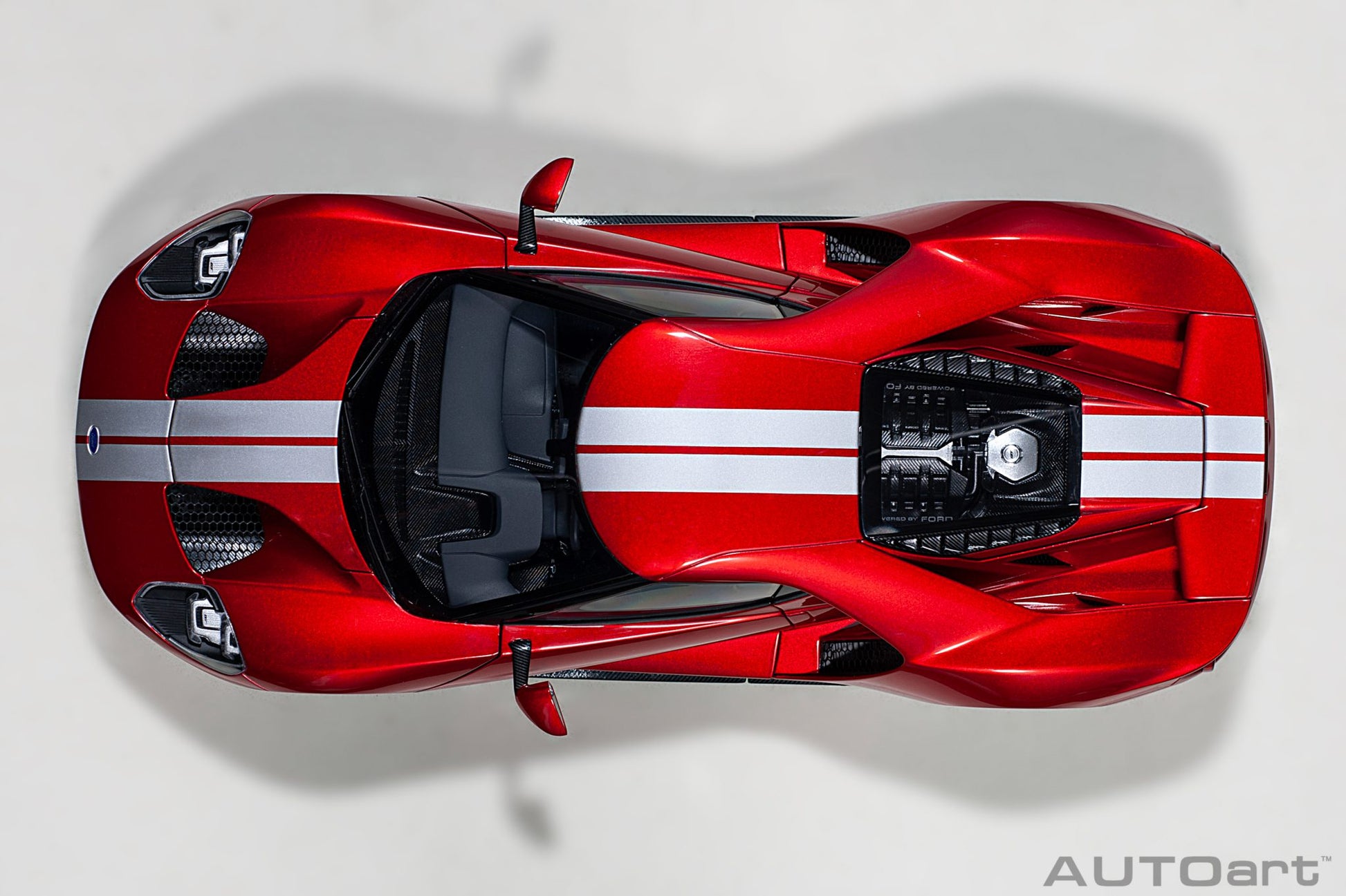 1:18 Ford GT - 2017 - Liquid Red /Silver Stripes - AUTOart - 72943