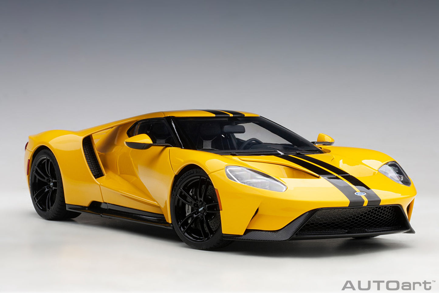 1:18 Ford GT - 2017 - Triple Yellow /Black Stripes - AUTOart - 72944
