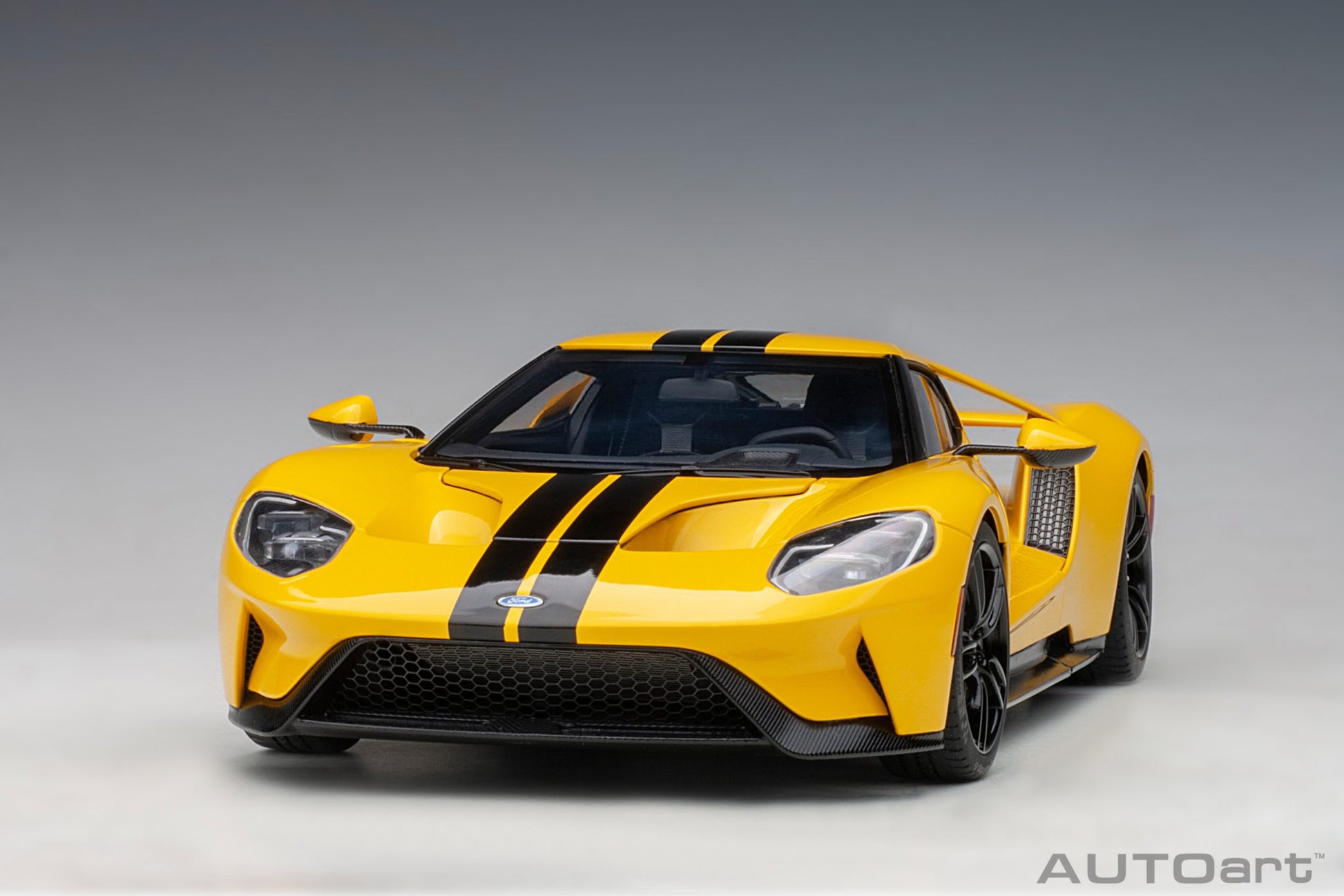 1:18 Ford GT - 2017 - Triple Yellow /Black Stripes - AUTOart - 72944