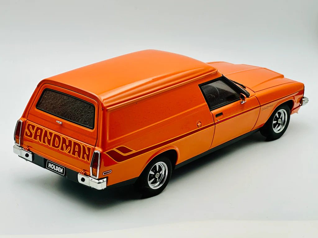 1:18 Holden HZ Sandman Panel Van - 1977 - Valencia Orange - AUTOart - 73346