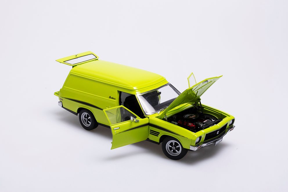 1:18 Holden HQ Sandman Panel Van - Barbados Green - AUTOart - 73384