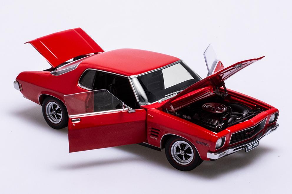 1:18 Holden HQ Monaro GTS 350 - Salamanca Red - AUTOart - 73390