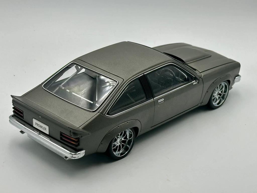 1:18 Holden LX Torana SS A9X Hatchback Street Machine - Prowler - Ghost Grey - AUTOart - 73459