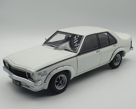 1:18 Holden LH Torana SL/R 5000 L34 Option - 1974 - Glacier White - AUTOart - 73477