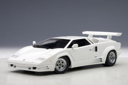 1:18 Lamborghini Countach 25th Anniversary - White - AUTOart - 74537